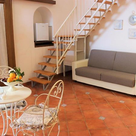 B&B Country Chic Vico Equense Exteriör bild