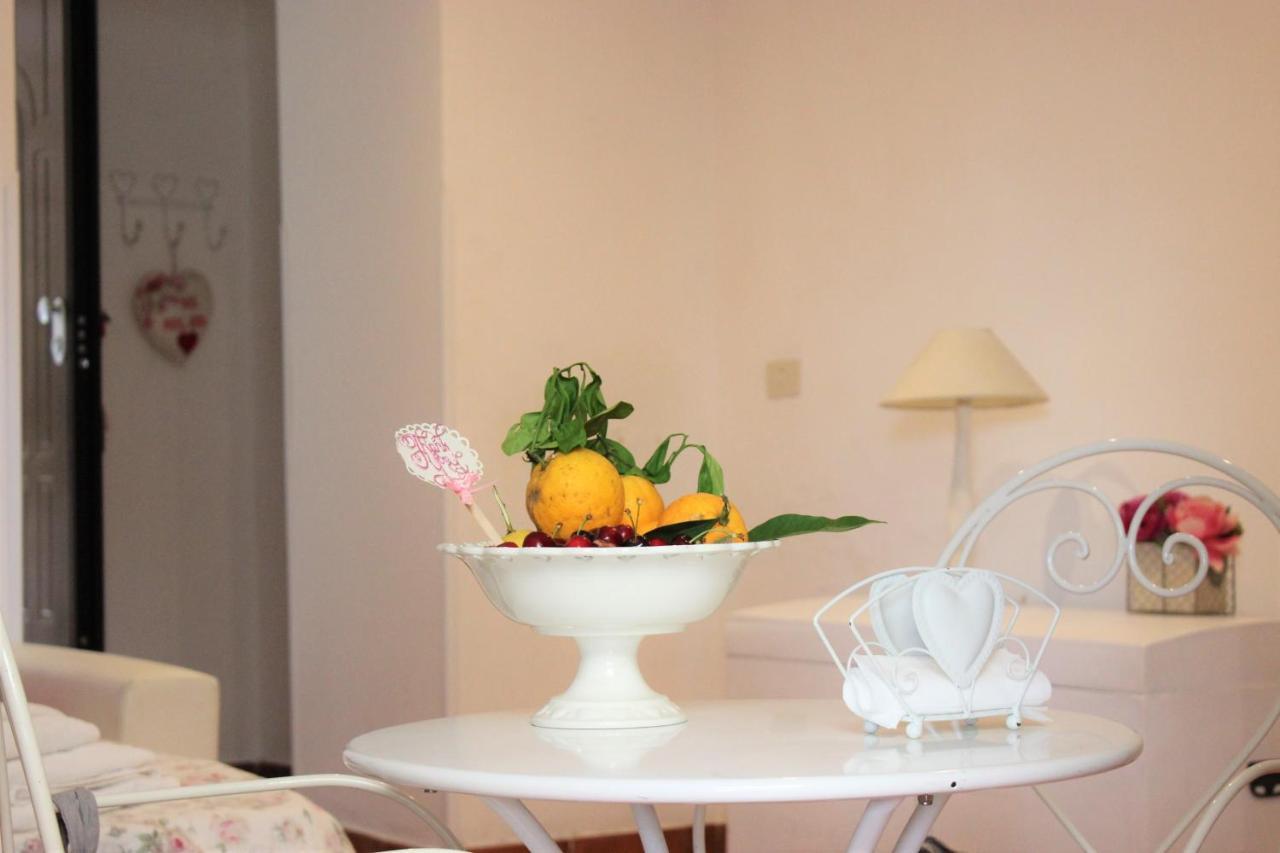 B&B Country Chic Vico Equense Exteriör bild