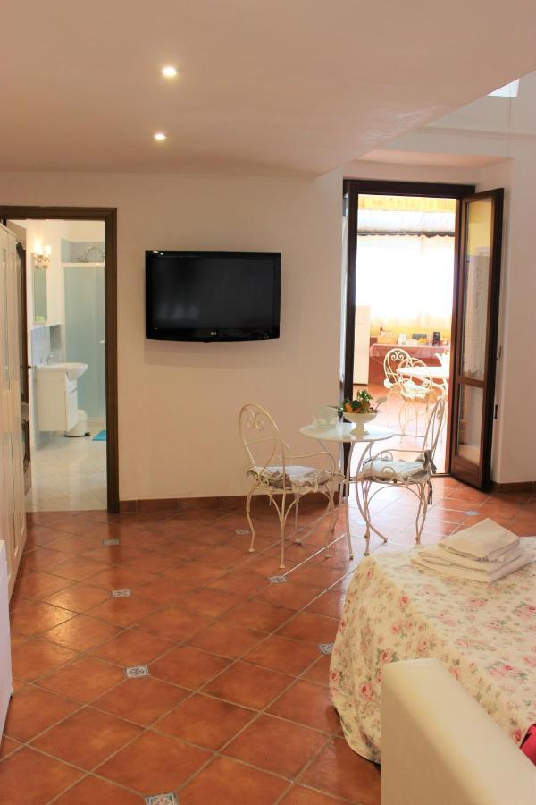 B&B Country Chic Vico Equense Exteriör bild
